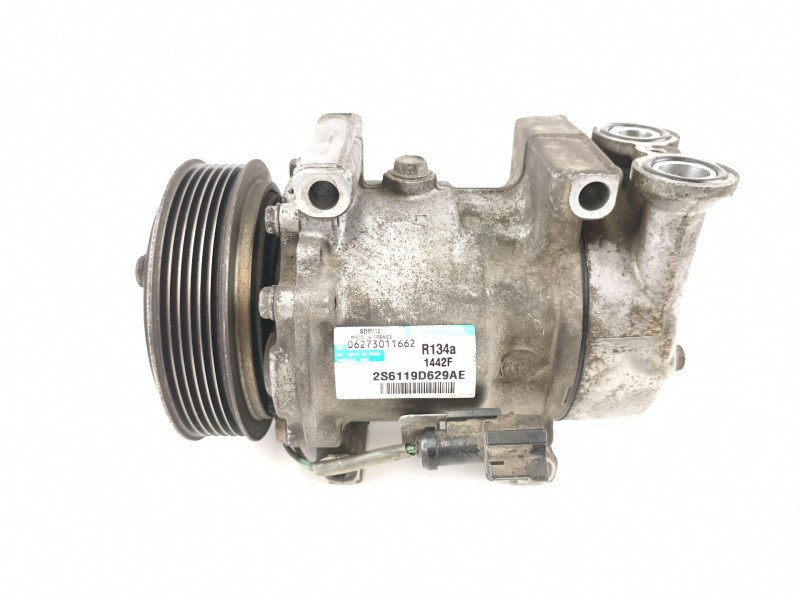 Recambio de compresor aire acondicionado para ford fiesta (cbk) futura referencia OEM IAM 1500822 2S6119D629AE 