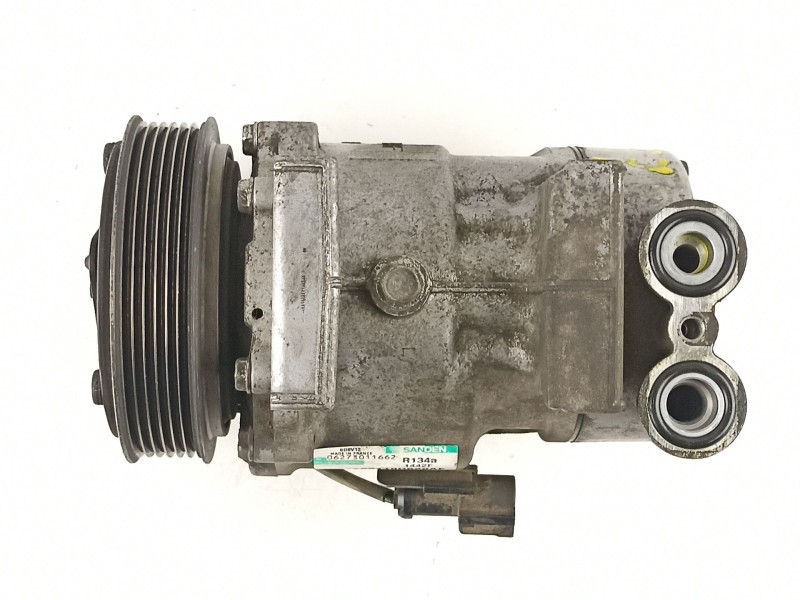 Recambio de compresor aire acondicionado para ford fiesta (cbk) futura referencia OEM IAM 1500822 2S6119D629AE 