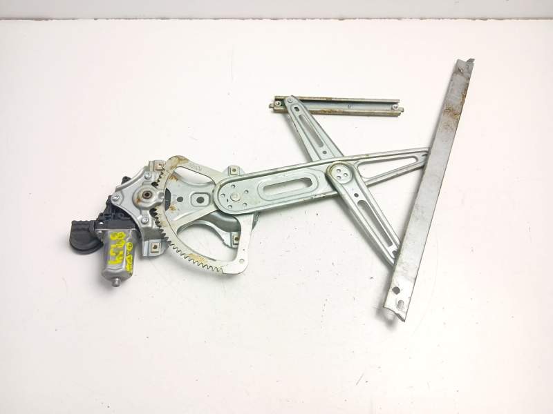 Recambio de elevalunas delantero derecho para toyota yaris (_p13_) 1.5 hybrid (nhp130_) referencia OEM IAM 698100D300  