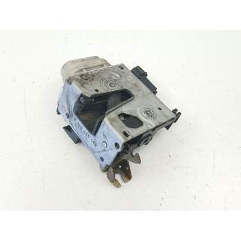 CERRADURA PUERTA DELANTERA DERECHA 8D1837016B 