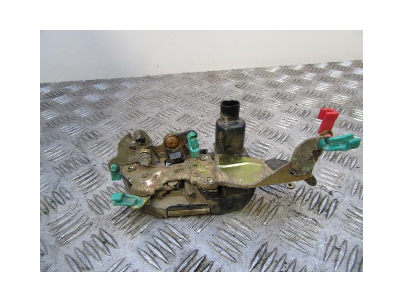 Recambio de cerradura pta. tras. dch. : chrysler stratus : 2.0 g (119,64cv) [1999] para chrysler stratus 2.0 g referencia OEM IA