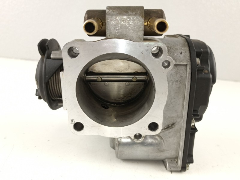 Recambio de caja mariposa para seat toledo (1l) base referencia OEM IAM 037133064D  