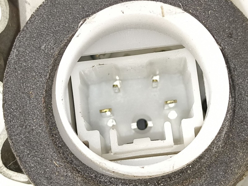 Recambio de cerradura puerta trasera izquierda para toyota prius zvw30 prius advance referencia OEM IAM 6906047070  