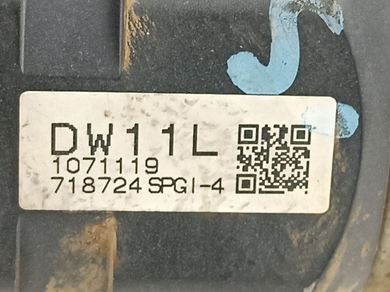 Recambio de transmision delantera izquierda para toyota prius zvw30 prius advance referencia OEM IAM 4342047030  