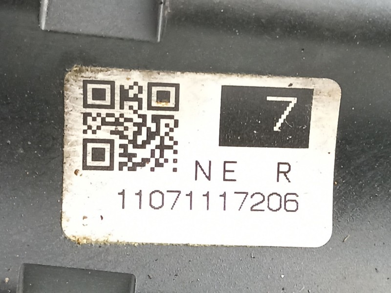 Recambio de transmision delantera derecha para toyota prius zvw30 prius advance referencia OEM IAM 4341047030  