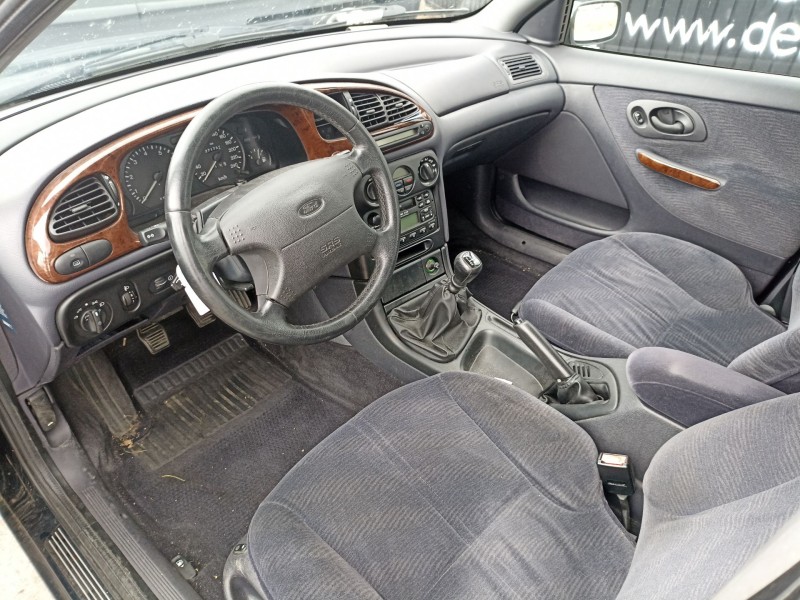 ford mondeo berlina (gd) del año 1996