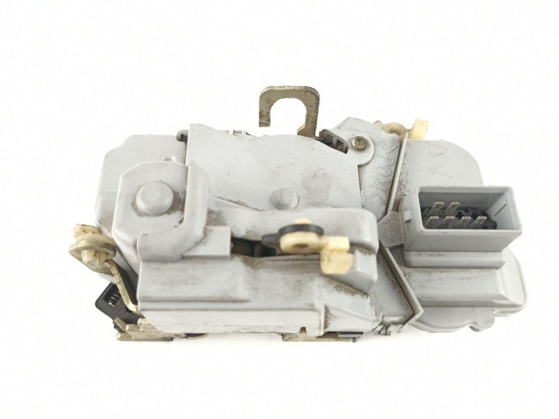 Recambio de cerradura puerta delantera derecha para peugeot 306 1.9 td d-d8a referencia OEM IAM 9136J0  