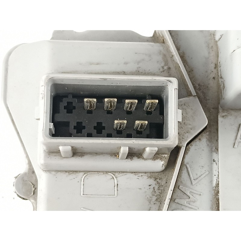 Recambio de cerradura puerta delantera derecha para peugeot 306 1.9 td d-d8a referencia OEM IAM 9136J0  