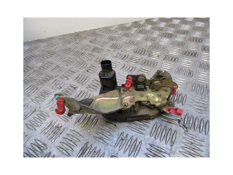 Recambio de cerradura pta. tras. izq. : chrysler stratus : 2.0 g (119,64cv) [1999] para chrysler stratus 2.0 g referencia OEM IA