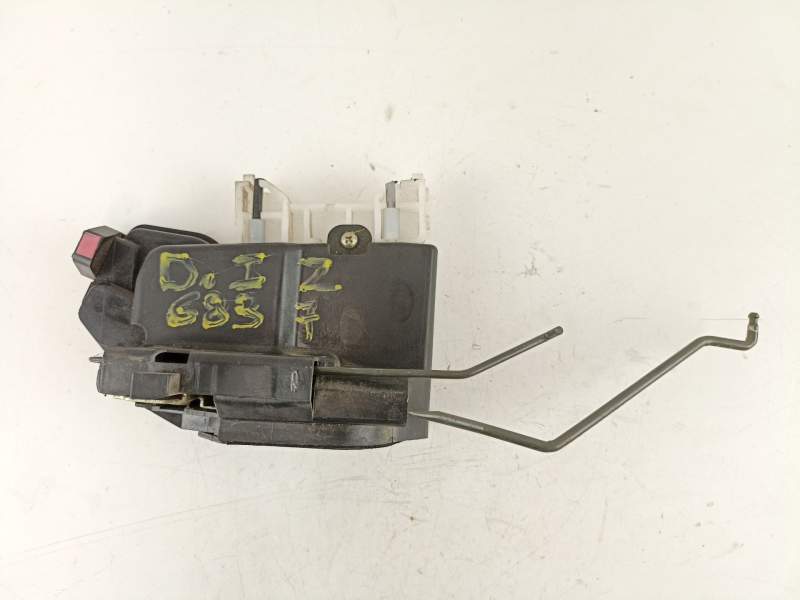 Recambio de cerradura puerta delantera izquierda para hyundai elantra iii (xd) 1.6 referencia OEM IAM 813102D000  