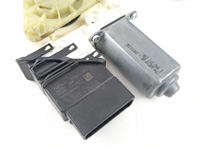 Recambio de elevalunas trasero derecho para seat leon (1p1) reference referencia OEM IAM 1P0839462A 1K0959704AF 