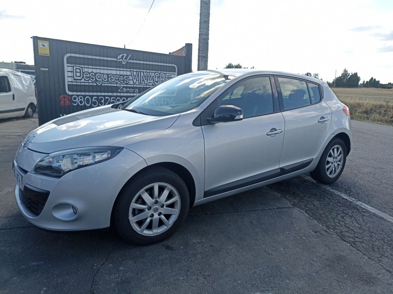renault megane iii sport tourer del año 2012