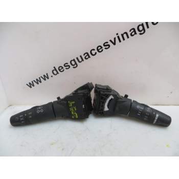 MANDO LUCES Y LIMPIAS 252608H905 255408H701