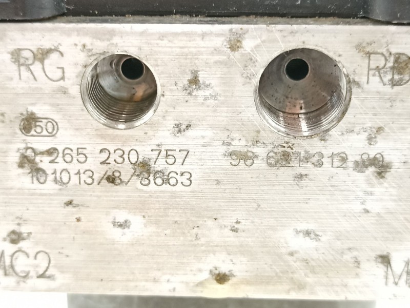 Recambio de abs para citroen c5 berlina business referencia OEM IAM 9662131280 0265230757 9666542880