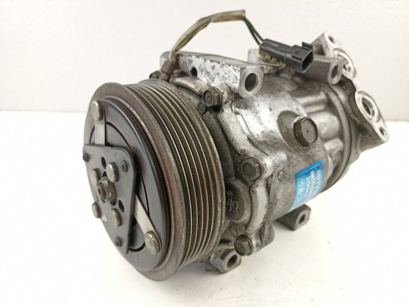 Recambio de compresor aire acondicionado para volvo c30 1.6 d referencia OEM IAM 3M5H19D629TA  