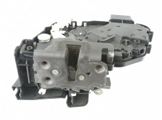 Recambio de cerradura puerta delantera izquierda para volvo c30 1.6 d referencia OEM IAM 30799309 924000500