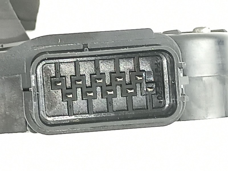 Recambio de cerradura puerta delantera izquierda para volvo c30 1.6 d referencia OEM IAM 30799309 924000500 