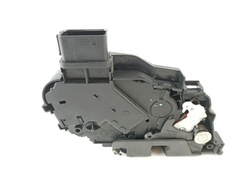 Recambio de cerradura puerta delantera derecha para volvo c30 1.6 d referencia OEM IAM 30799303 924000400 