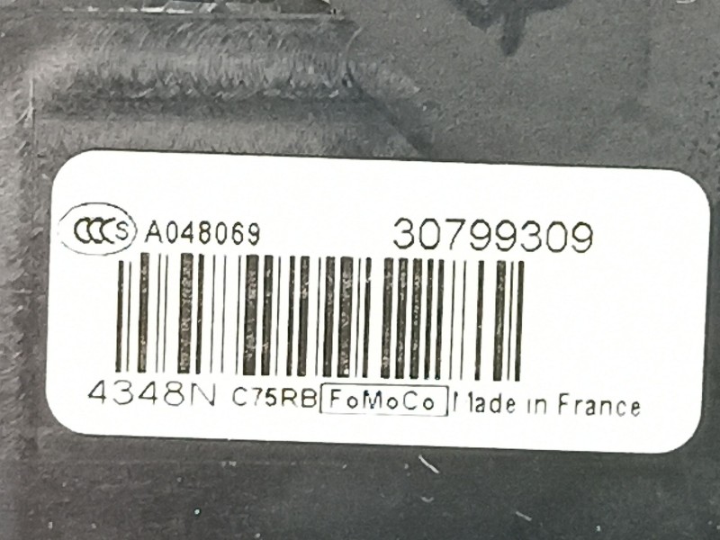 Recambio de cerradura puerta delantera izquierda para volvo c30 1.6 d referencia OEM IAM 30799309 924000500 