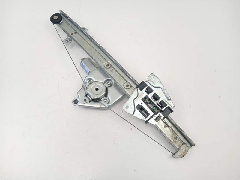 Recambio de elevalunas trasero izquierdo para mitsubishi grandis (na_w) 2.0 di-d (na8w) referencia OEM IAM MR959659  