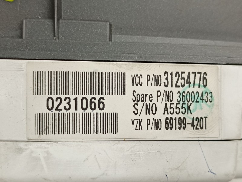 Recambio de cuadro instrumentos para volvo c30 1.6 d referencia OEM IAM 31254776 36002433 69199420T