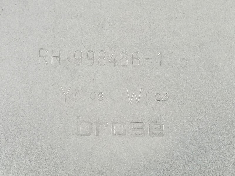 Recambio de elevalunas delantero derecho para volvo c30 1.6 d referencia OEM IAM 30784510 8679979 31288115AA