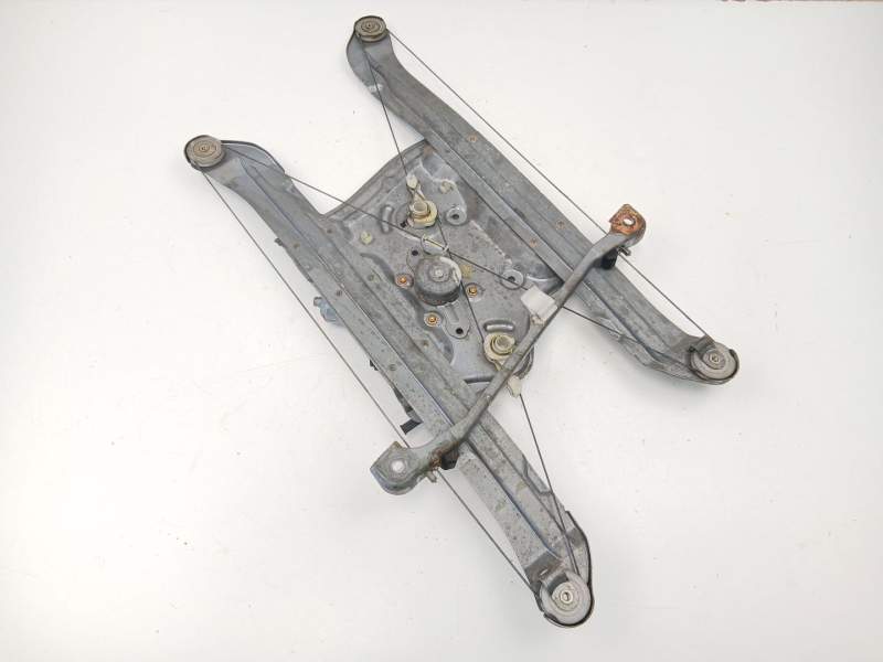 Recambio de elevalunas delantero izquierdo para mitsubishi grandis (na_w) 2.0 di-d (na8w) referencia OEM IAM MR959657  