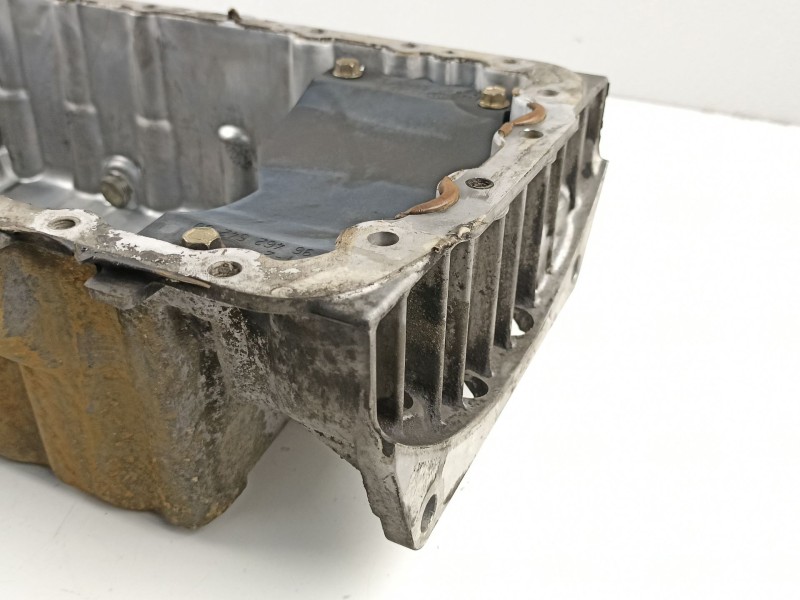 Recambio de carter aceite para ford focus c-max 2.0 referencia OEM IAM 9652404580  