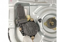 Recambio de elevalunas trasero derecho para hyundai tucson 2.0 crdi referencia OEM IAM 834802E010   2