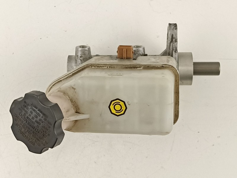 Recambio de bomba de freno para hyundai tucson 2.0 crdi referencia OEM IAM 585102E100  