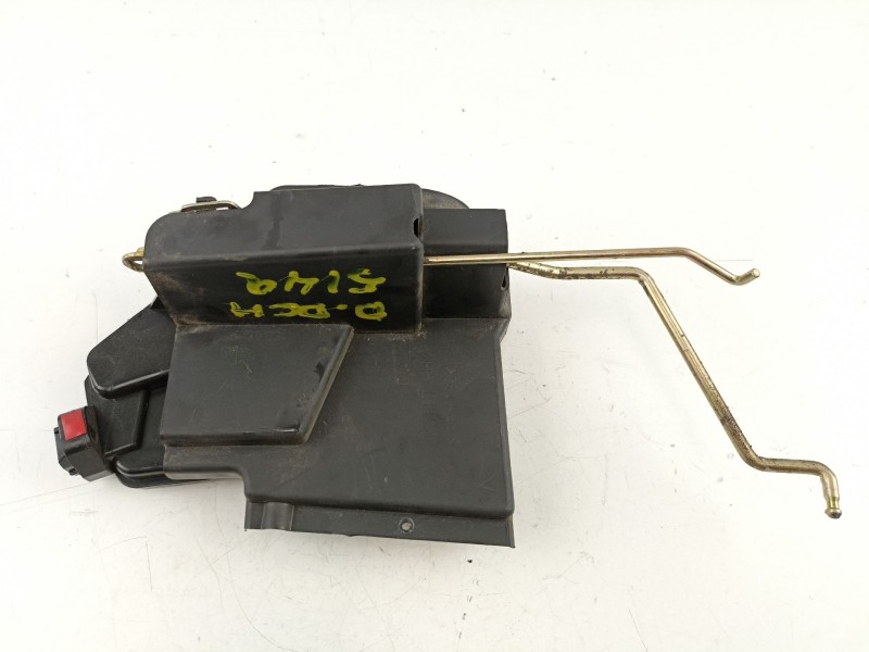 Recambio de cerradura puerta delantera derecha para hyundai tucson 2.0 crdi referencia OEM IAM 813202E010  