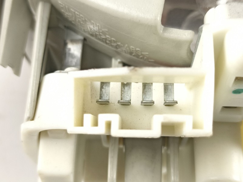 Recambio de piloto porton izquierdo para bmw 320 2.0 td e90 referencia OEM IAM 4871733  