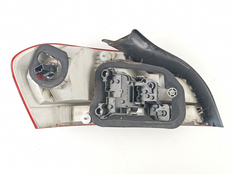 Recambio de piloto trasero derecho para bmw serie 1 coupe (e82) 123d referencia OEM IAM 7285642  