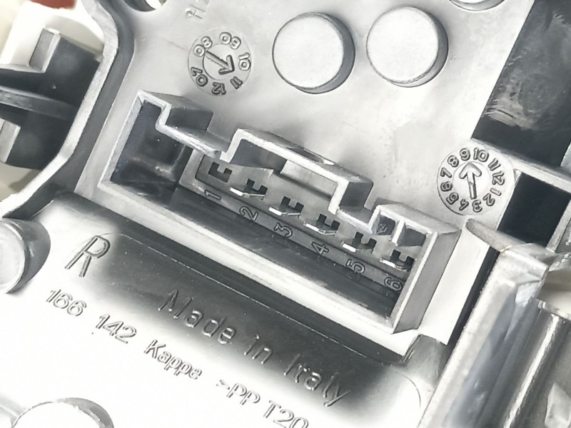 Recambio de piloto trasero derecho para bmw serie 1 coupe (e82) 123d referencia OEM IAM 7285642  