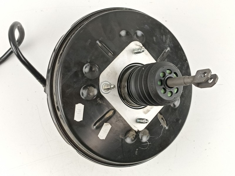 Recambio de servofreno para dacia sandero ambiance referencia OEM IAM 472103298R  