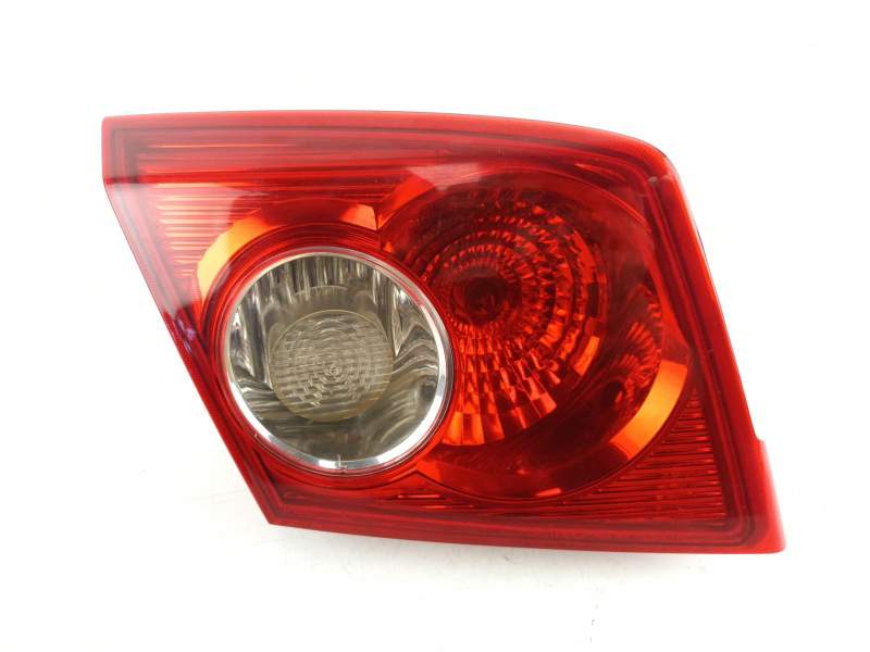 Recambio de piloto porton izquierdo para daewoo lacetti hatchback (klan) 1.6 referencia OEM IAM 96551216  