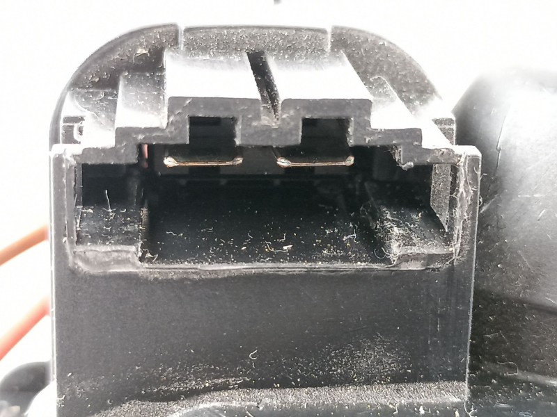 Recambio de motor calefaccion para dacia sandero ambiance referencia OEM IAM 272102798R N109038B 