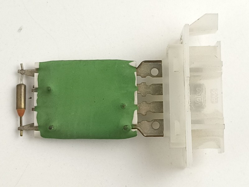 Recambio de motor calefaccion para dacia sandero ambiance referencia OEM IAM 272102798R N109038B 