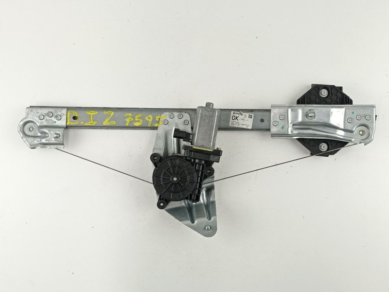 Recambio de elevalunas delantero izquierdo para dacia sandero ambiance referencia OEM IAM 807213282R  