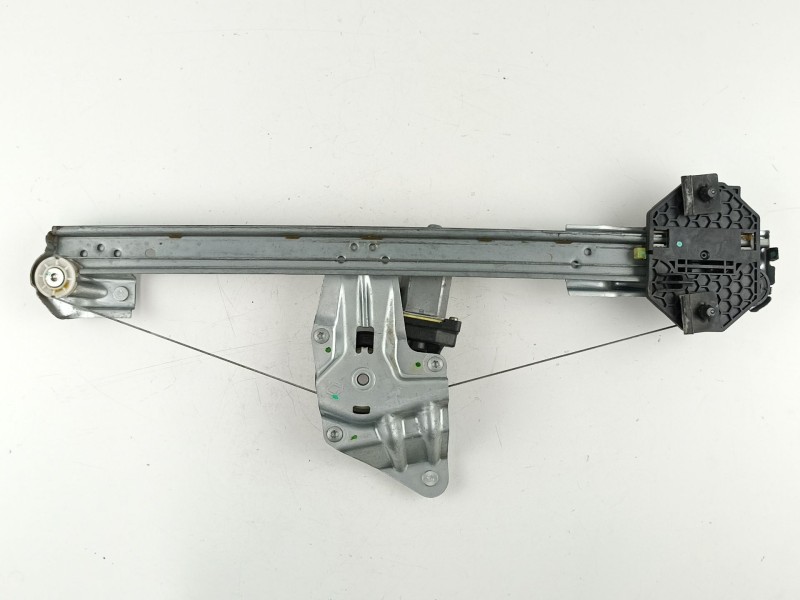 Recambio de elevalunas delantero derecho para dacia sandero ambiance referencia OEM IAM 807209299R  