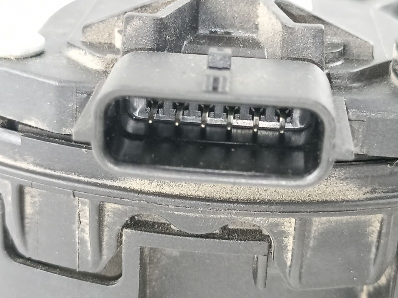 Recambio de potenciometro aceleracion para dacia sandero ambiance referencia OEM IAM 180022703R  