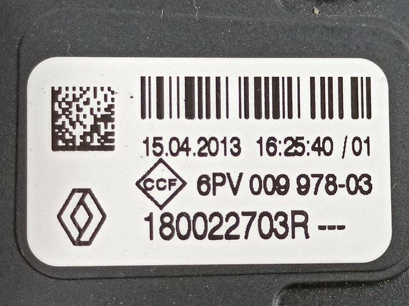 Recambio de potenciometro aceleracion para dacia sandero ambiance referencia OEM IAM 180022703R  