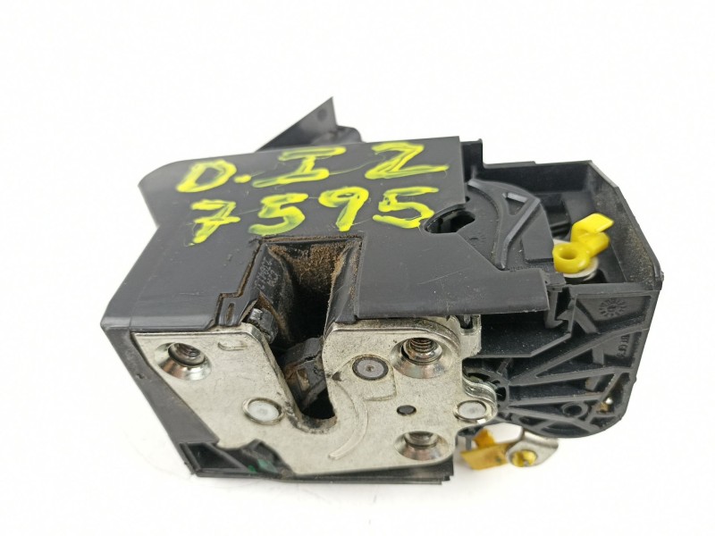 Recambio de cerradura puerta delantera izquierda para dacia sandero ambiance referencia OEM IAM 805039362R  