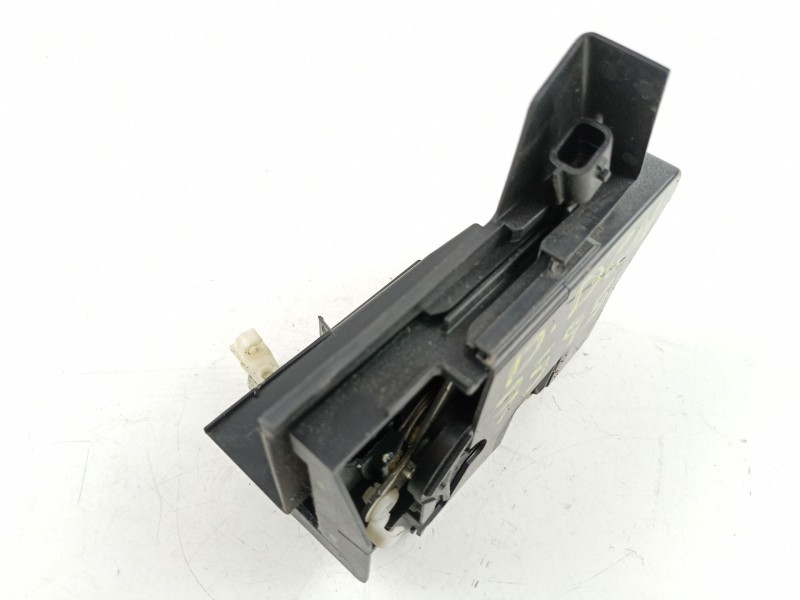 Recambio de cerradura puerta delantera derecha para dacia sandero ambiance referencia OEM IAM 805026816R  