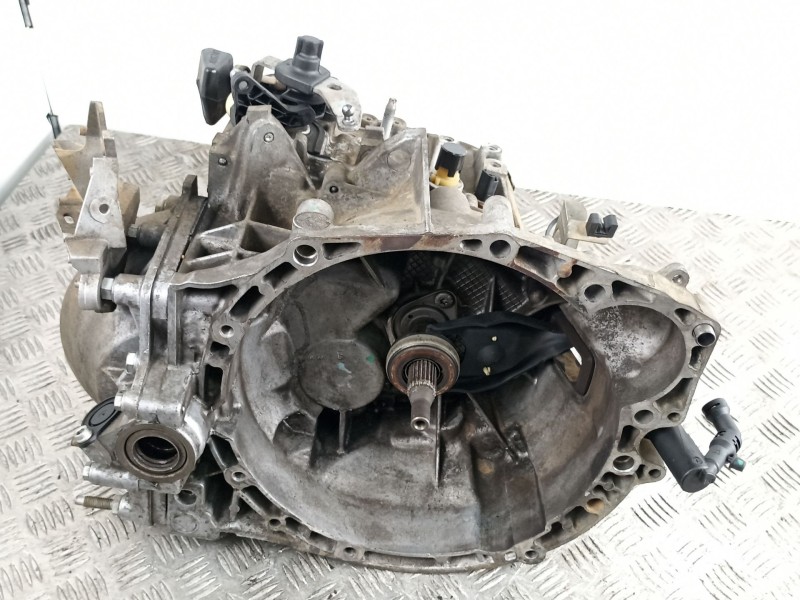 Recambio de caja cambios 6v turbo diesel para citroen c5 berlina business referencia OEM IAM 20MB25  