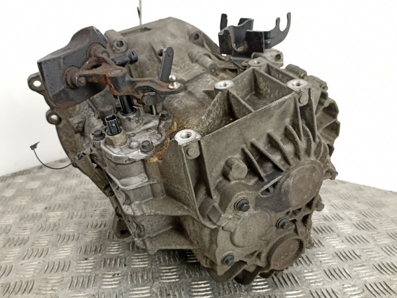 Recambio de caja cambios 6v turbo diesel para ford focus c-max 2.0 referencia OEM IAM 4M5R7002CD  