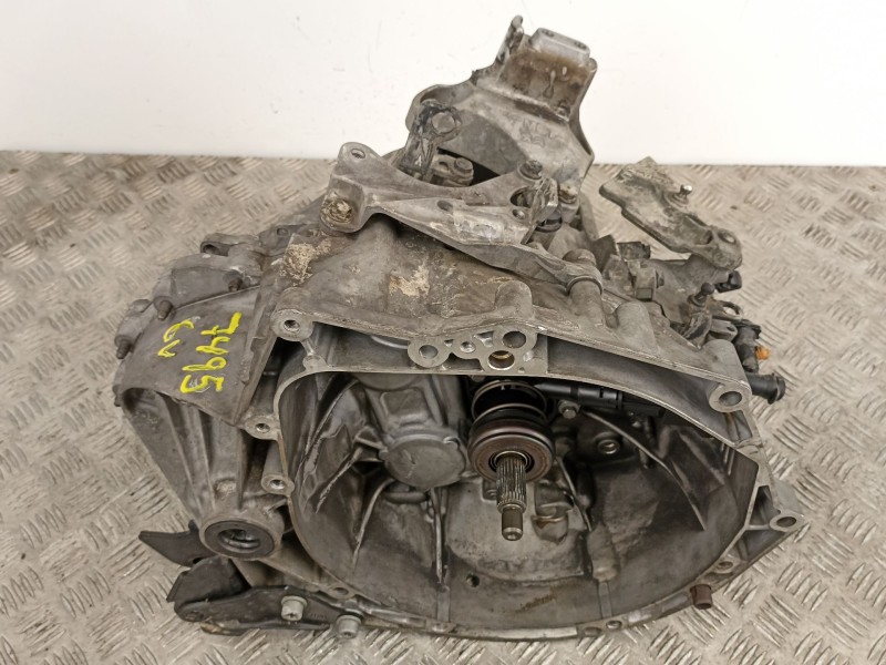 Recambio de caja cambios 6v gasolina para peugeot 308 1.2 g style referencia OEM IAM 20EA52  