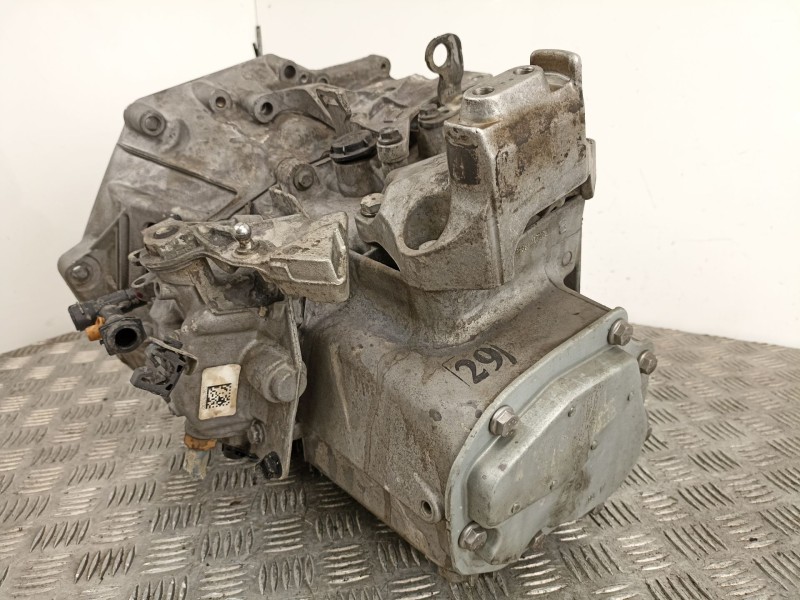 Recambio de caja cambios 6v gasolina para peugeot 308 1.2 g style referencia OEM IAM 20EA52  