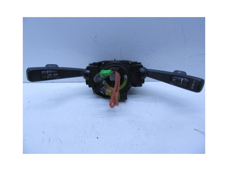 Recambio de mando luces y limpias : volvo s40 : 2.0 td (135,96cv) [2005] para volvo s40 2.0 td referencia OEM IAM 30710338  