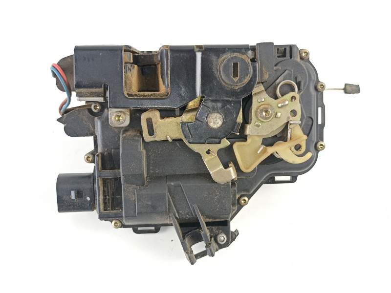 Recambio de cerradura puerta delantera derecha para fiat fiorino 1.3 jtd 199a900 referencia OEM IAM 1365224080  